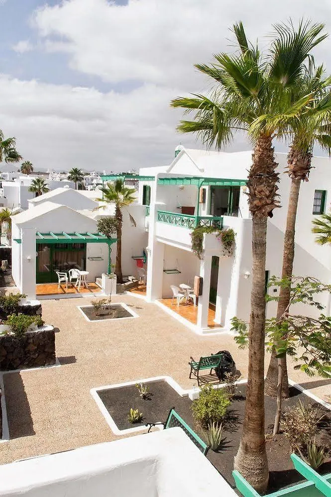Apartamentos Las Acacias Puerto del Carmen  0*, Puerto del Carmen (Lanzarote)