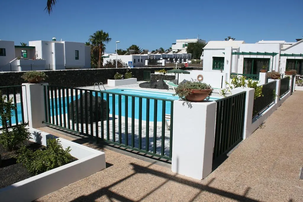 Apartamentos Las Acacias Puerto del Carmen  Puerto del Carmen (Lanzarote)