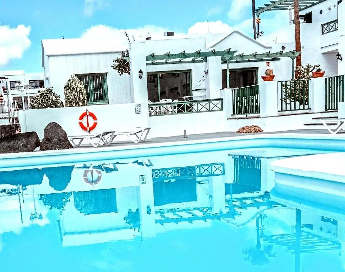 Διαμέρισμα Apartamentos Las Acacias Πουέρτο Ντελ Κάρμεν